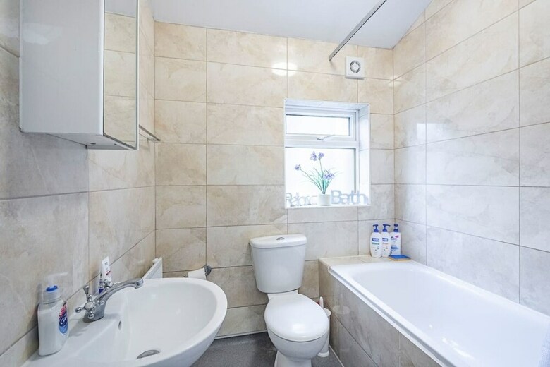 Residencia Comfortable 4-bed House