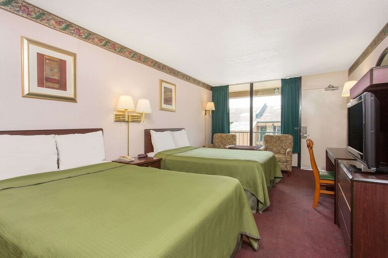 Hotel Knights Inn Roanoke
