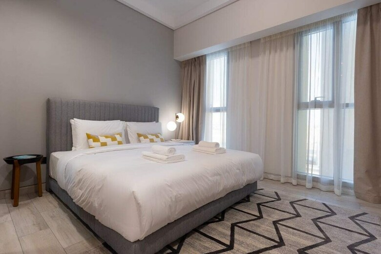 Contemporary 1br Apartment In Arjan Priv� Living