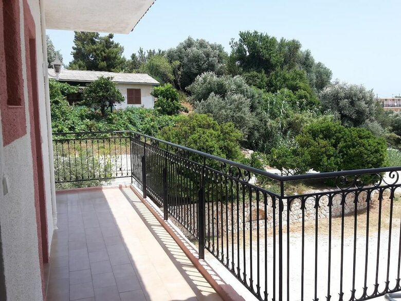 Apartamentos Nickolas & Reggina