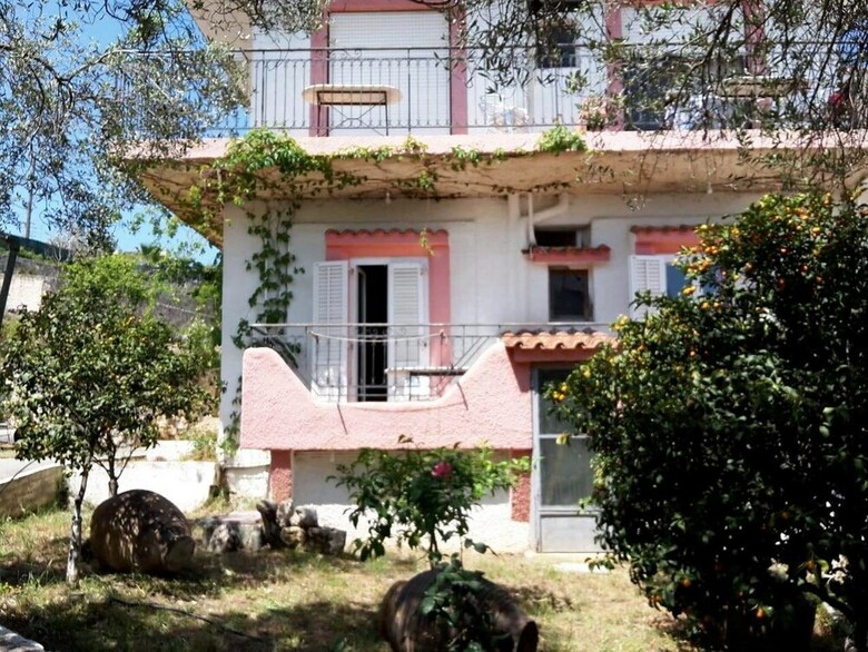 Apartamentos Nickolas & Reggina