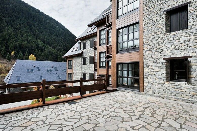 Luderna - Apartamento Con Terraza Val de Ruda B43 de Sapeguilha