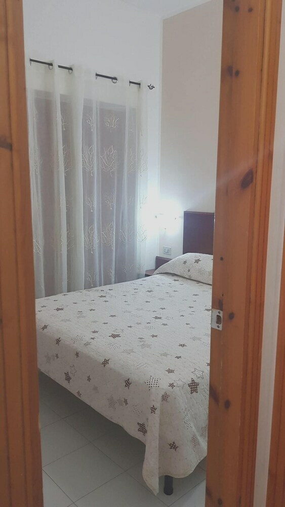 Apartment With One Bedroom In Sciacca, With Pool Access, Terrace And Wifi