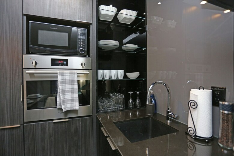 Apartamentos Marvelous 2 Bdrm In Downtown Toronto