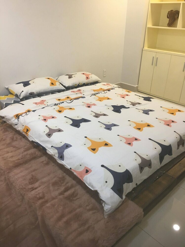 Hotel 1993's House