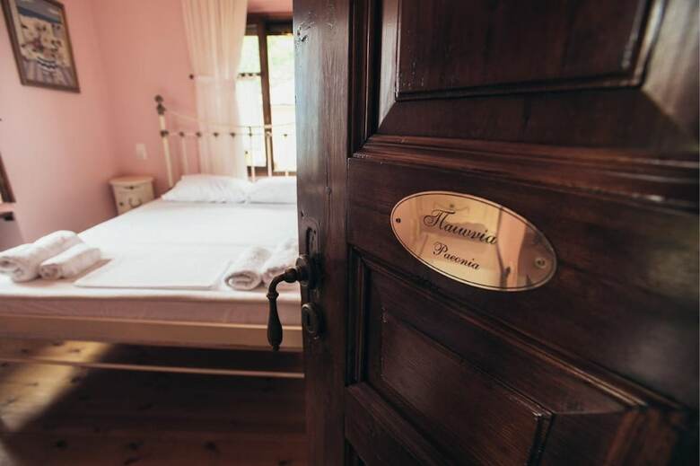 Hotel Guesthouse Ellis