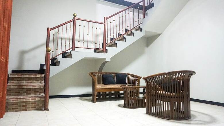 Hotel Diengku Homestay