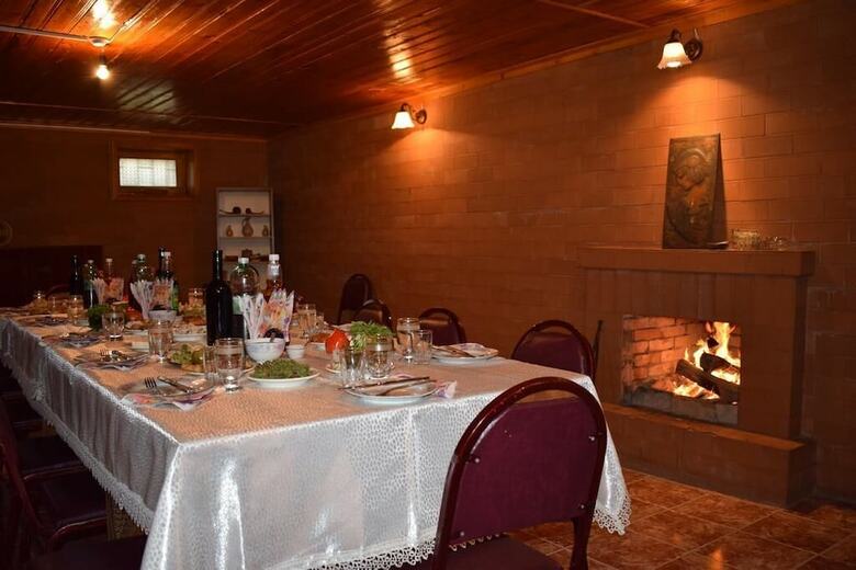 Hotel Guesthouse Lago & Wine Cellar