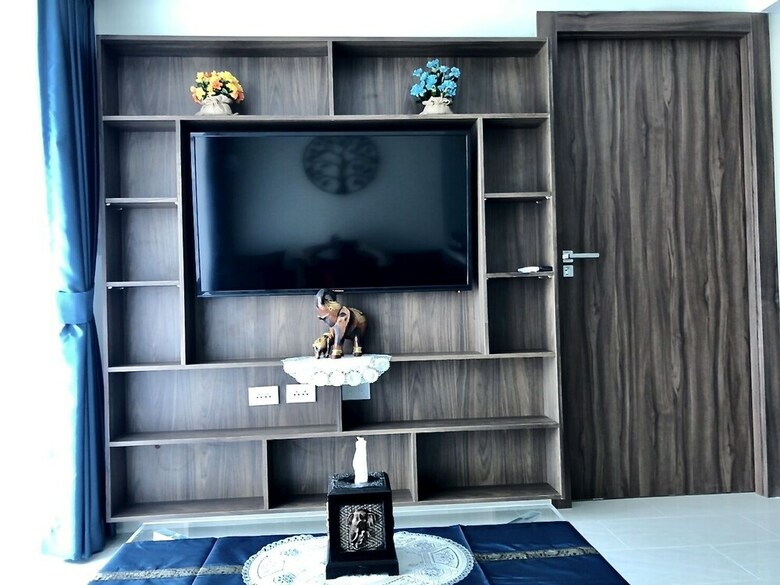 Luxury Apartments In Grand Avenue