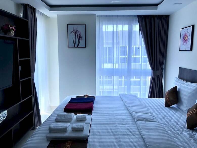 Luxury Apartments In Grand Avenue
