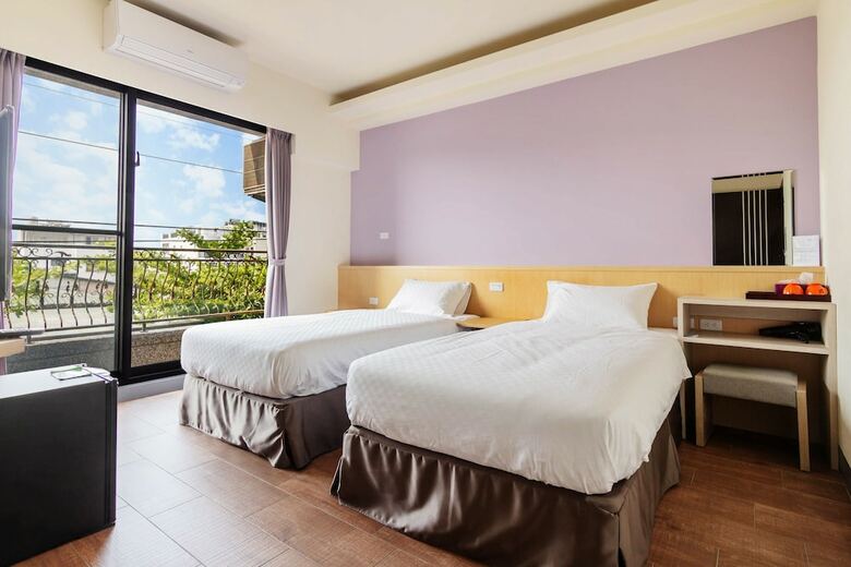 Hotel 98inn