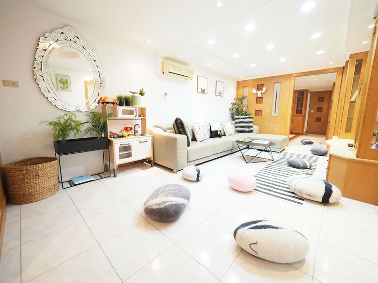 Apartamentos Next To Linjiang Night Market