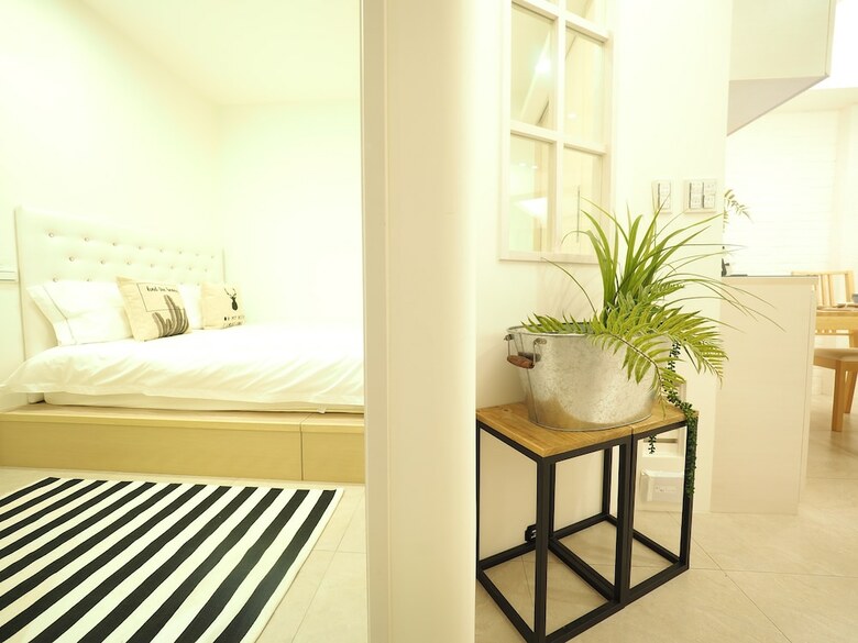 Apartamentos Next To Linjiang Night Market