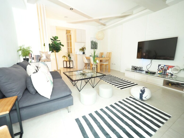 Apartamentos Next To Linjiang Night Market