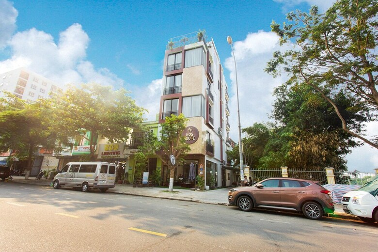 Apartamentos Nos House