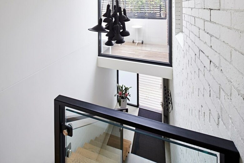 Stunning 2 Bedroom Home In Albert Park