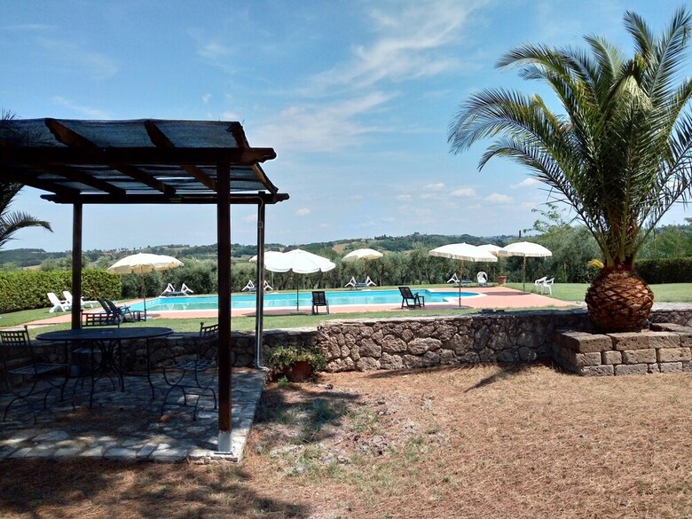 Agroturismo I Girasoli Di Lari
