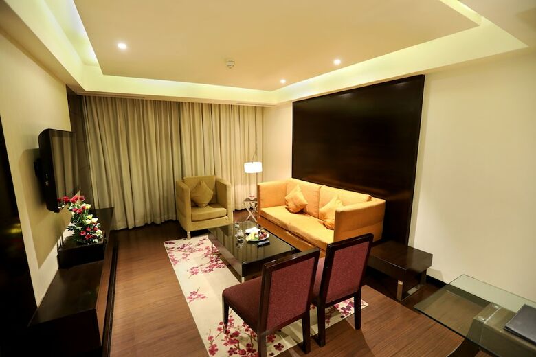 Hotel Royal Orchid
