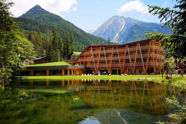 Hotel Au Charmant Petit Lac