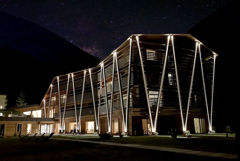 Hotel Au Charmant Petit Lac