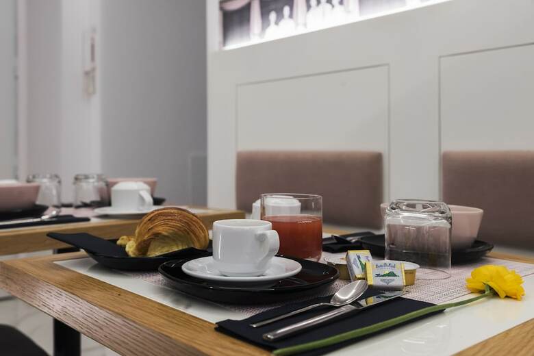 Hotel Cavour Suites Guest House