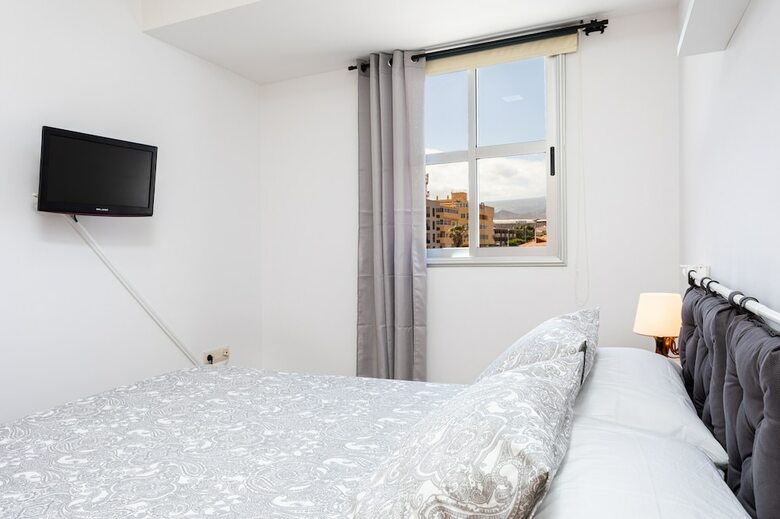 El M�dano Yellow Sand Apartment, Downtown, Beach And Sun