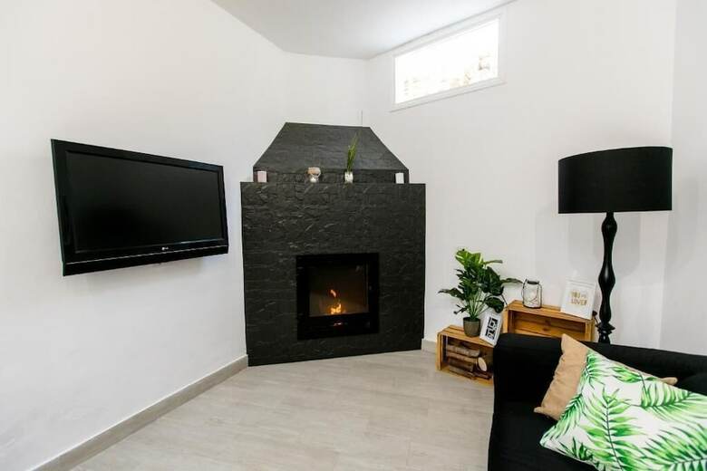 Casa Rural La Bodega, Moderna Y de Dise�o