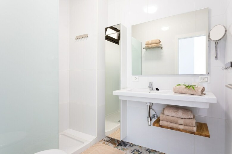Las Americas Downtown Apartment, Prime Location
