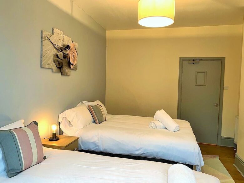 Lesbury Road Apartments