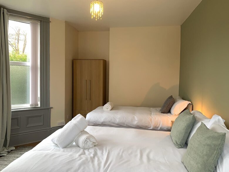 Lesbury Road Apartments