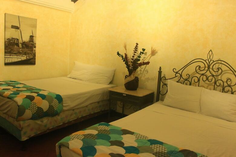 Bed & Breakfast Hotel Antigua Inn Central