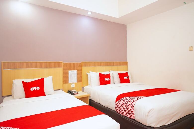 Hotel Oyo 89866 Houz Inn