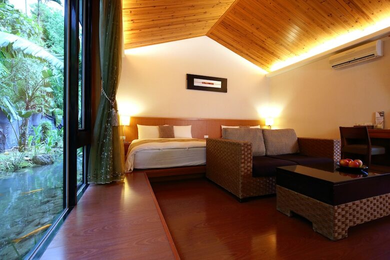 Bed & Breakfast Lake's Heart