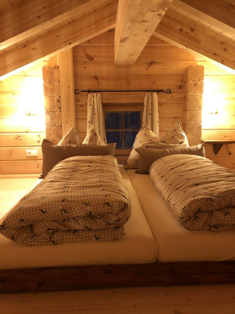 Apartamentos Almh�tten Skorianz