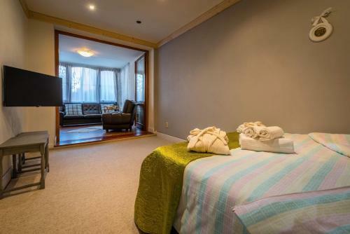 Hostal Vila House Family