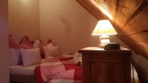 Hostal Vila House Family