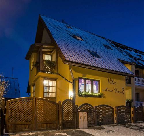 Hostal Vila House Family