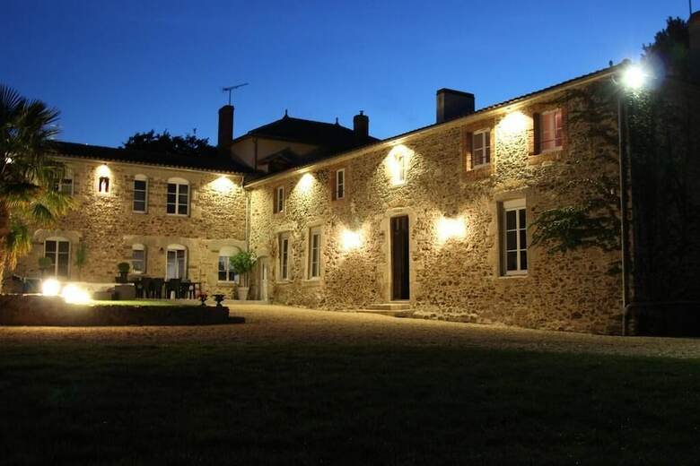 Hotel Logis de La Clarti�re