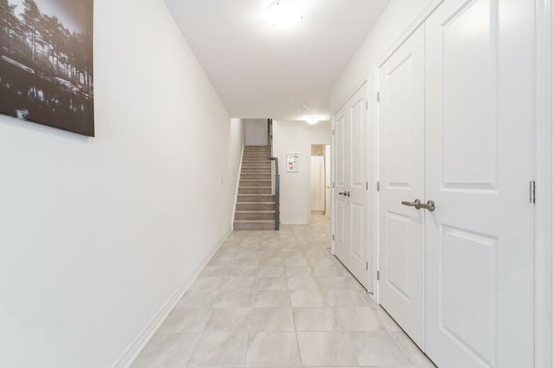 Superb Brand New Spacious Town Home