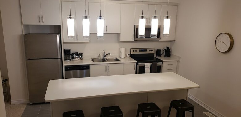 Extravagant Brand New Town House
