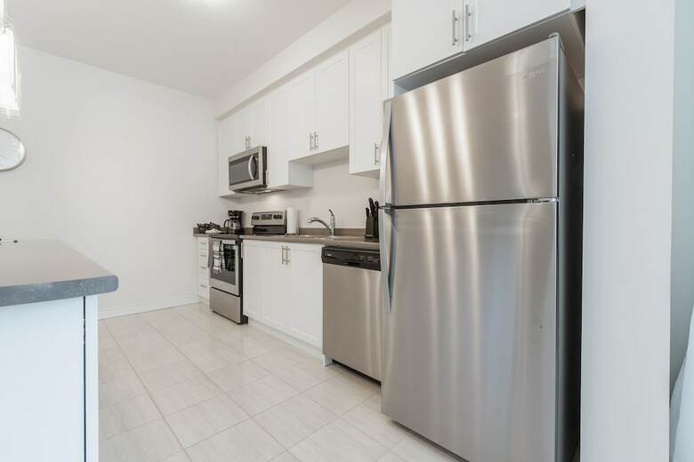 Luxurious Four Bedroom Townhouse