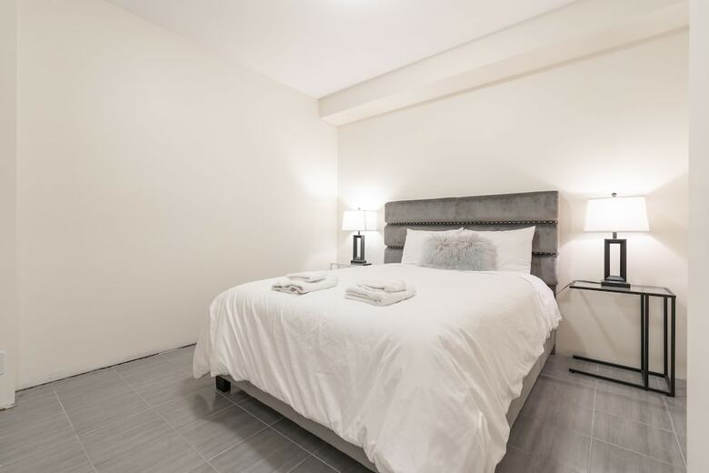 Gorgeous Brand New Spacious Town House