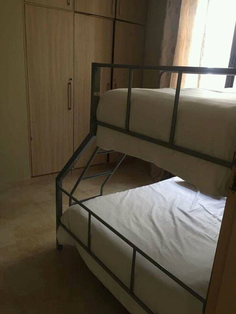 Hotel Kutwingi Lodge