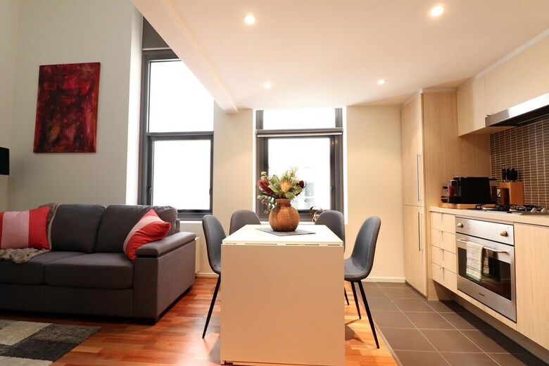 Apartamentos Warehouse Loft Living- Rejuvenate Stays