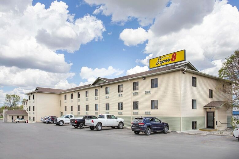 Motel Super 8 By Wyndham Billings