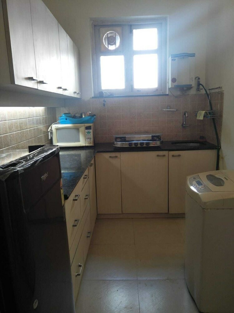 Apartamento Beautiful Balconied 2-bed Flat