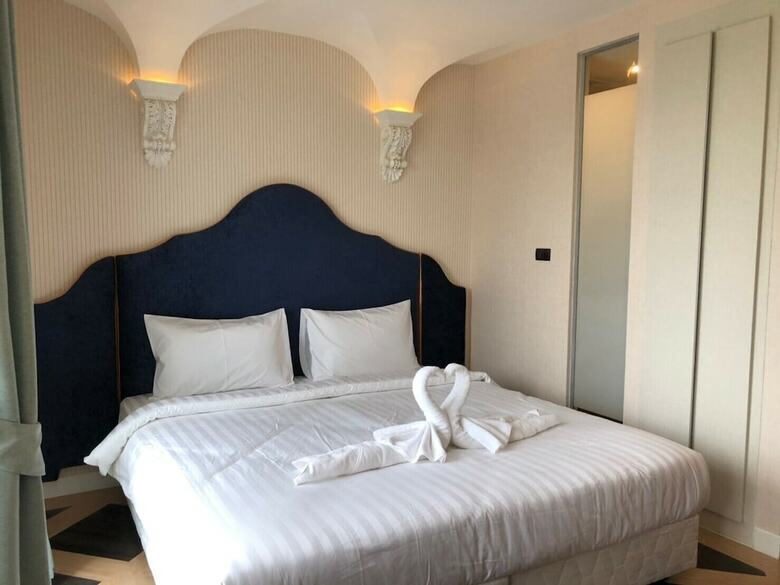 Espana Condo Pattaya By Jc