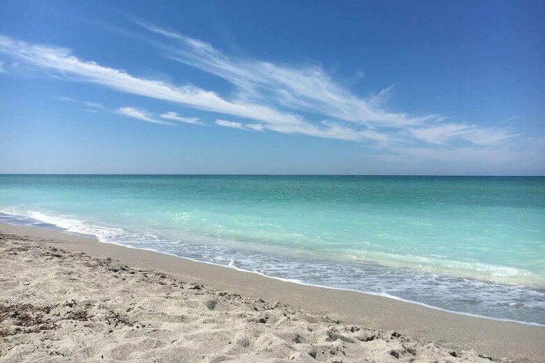 Beach Club At Siesta Key Poolside D