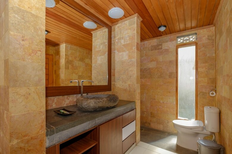 Hotel Oyo 2823 Artati Bungalows And Restaurant