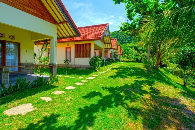 Hotel Oyo 2823 Artati Bungalows And Restaurant